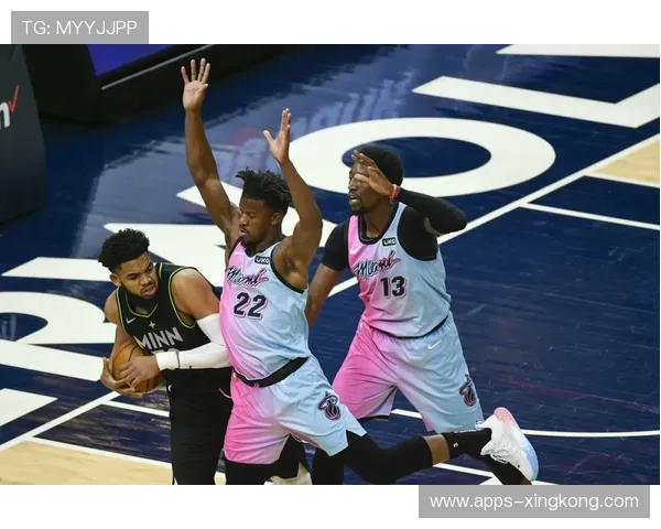 森林狼对尼克斯赛前分析与比赛前瞻全面解读球队动态与战术博弈