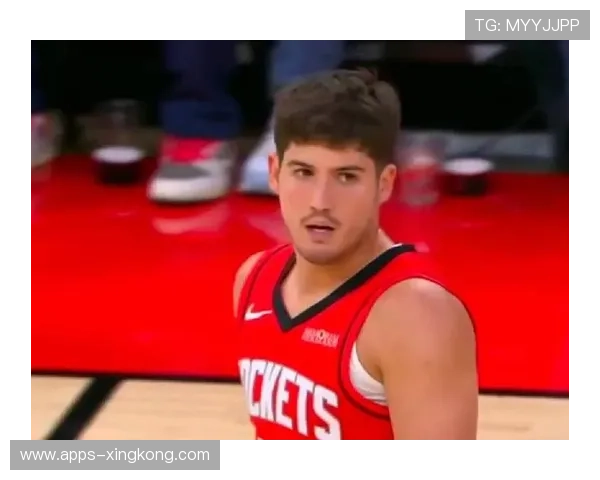 火箭尴尬！申京阿门崛起，谢泼德沦为瞎子，留下隐患！