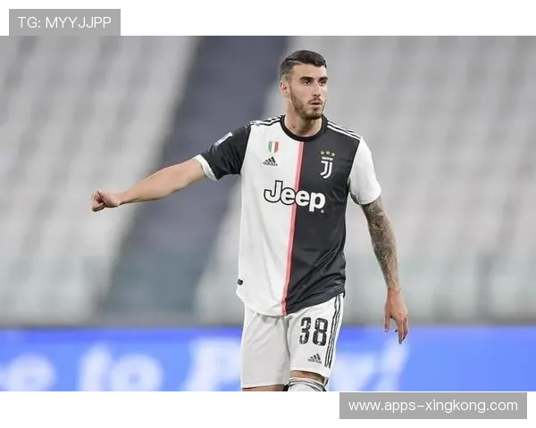 尤文旧将转型教练成绩惨淡，意大利足坛又输一代！