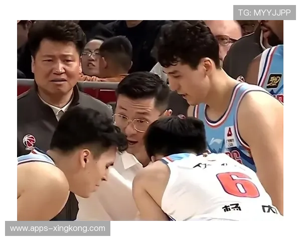 CBA新疆替补上场三分连中翻盘成就经典