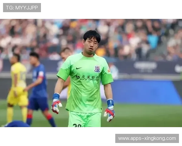 上海申花神奇门将鲍亚雄五次扑救力保球队不败,鲍亚雄简历 上海申花神奇门将鲍亚雄五次扑救力保球队不败,鲍亚雄简历