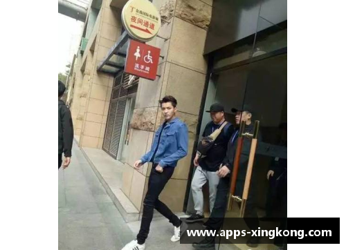 南京街头惊喜：明星运动员偶遇名单及照片曝光